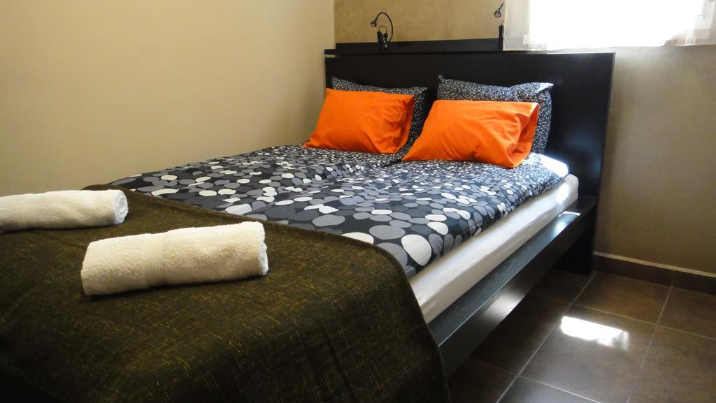 Mgtels Apartman - With Private Parking Budapest Extérieur photo