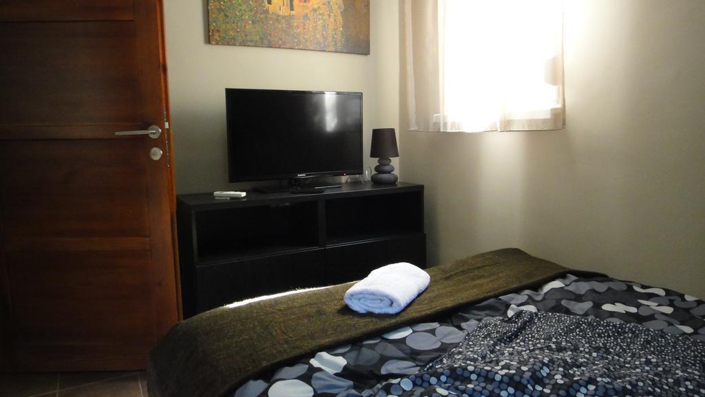 Mgtels Apartman - With Private Parking Budapest Extérieur photo