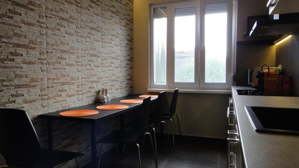 Mgtels Apartman - With Private Parking Budapest Extérieur photo