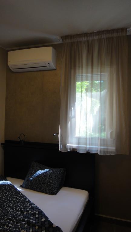 Mgtels Apartman - With Private Parking Budapest Extérieur photo